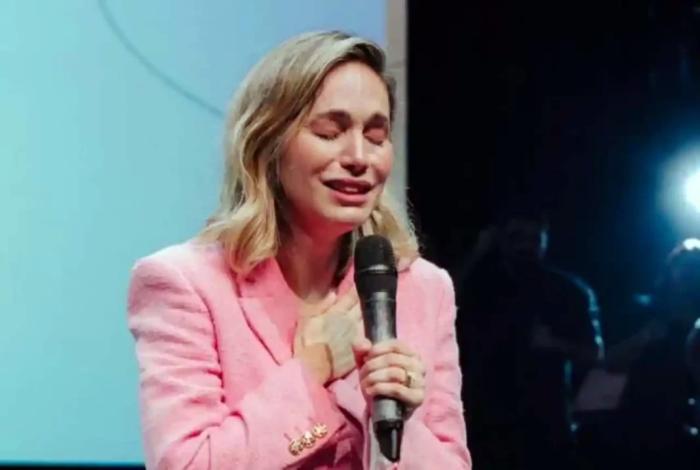 Pastora Talitha Pereira responde a críticas com reflexão e defesa pessoal