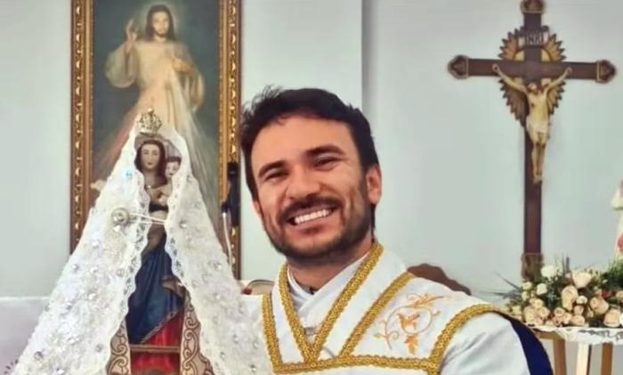 Padre Fabrício Rodrigues morre em acidente de moto no Pará