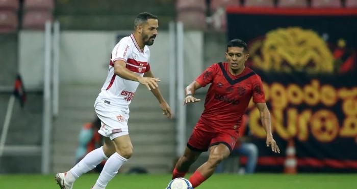 Sport supera CRB por 2 a 0 na arena de Pernambuco 