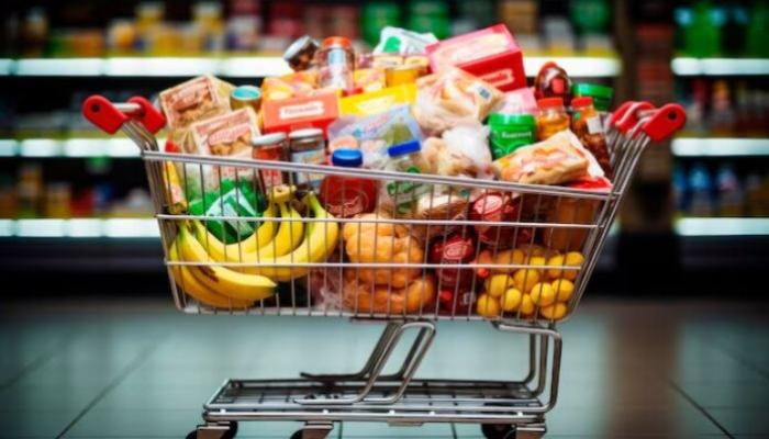 Black Friday 2024: consumidores focam em alimentos e produtos básicos em meio à inflação